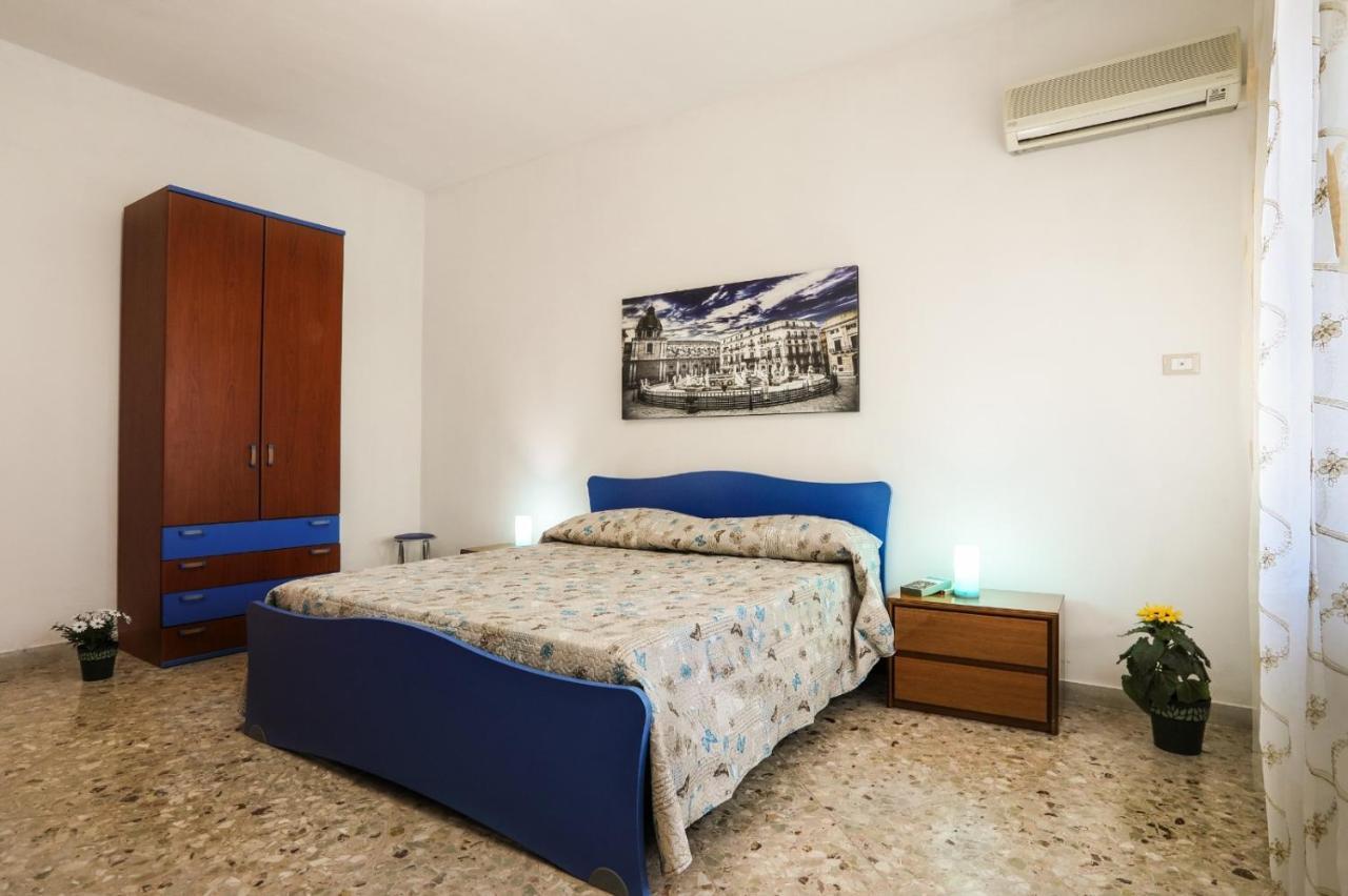 A Casa Di Fra' Bed & Breakfast Palermo Exterior foto
