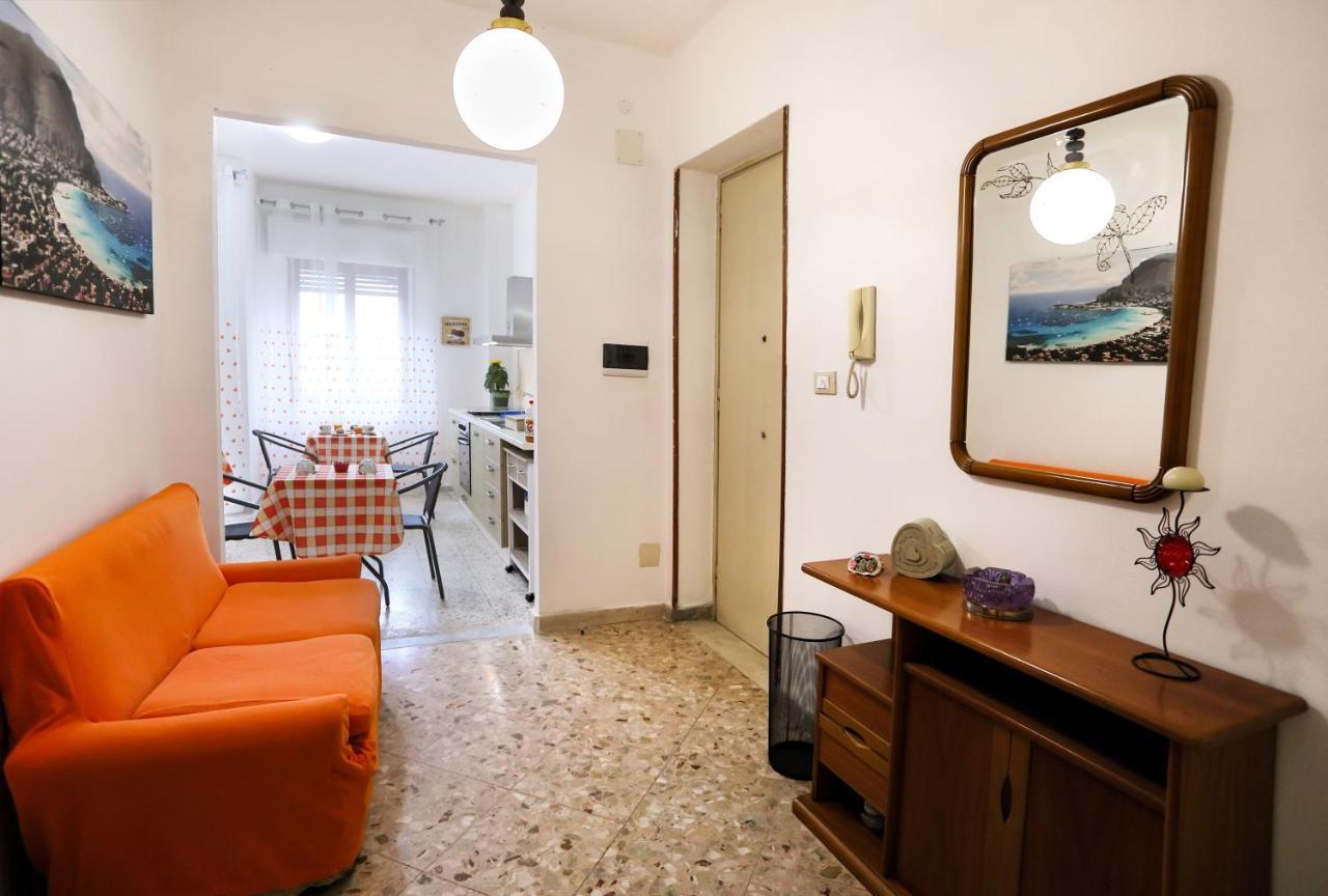 A Casa Di Fra' Bed & Breakfast Palermo Exterior foto